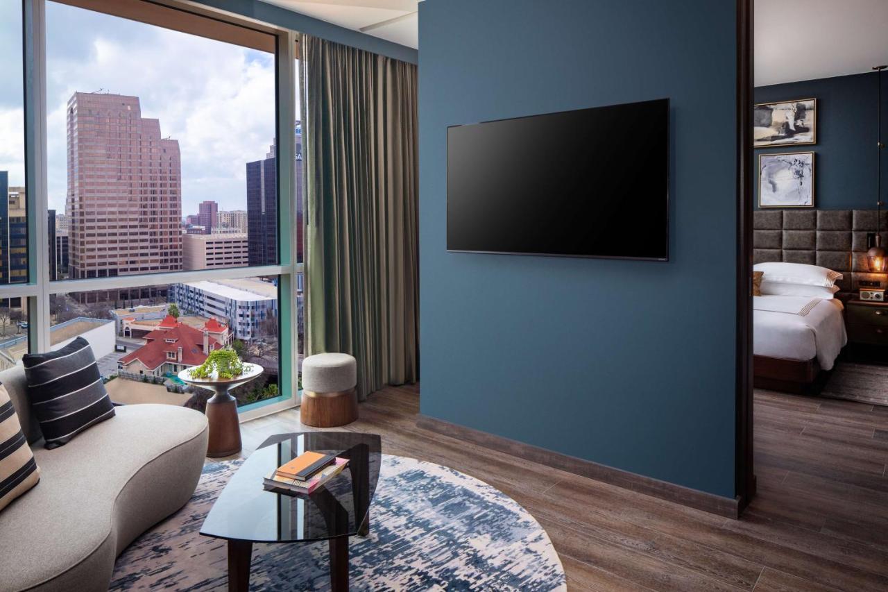 Thompson San Antonio - Riverwalk, By Hyatt Exterior photo