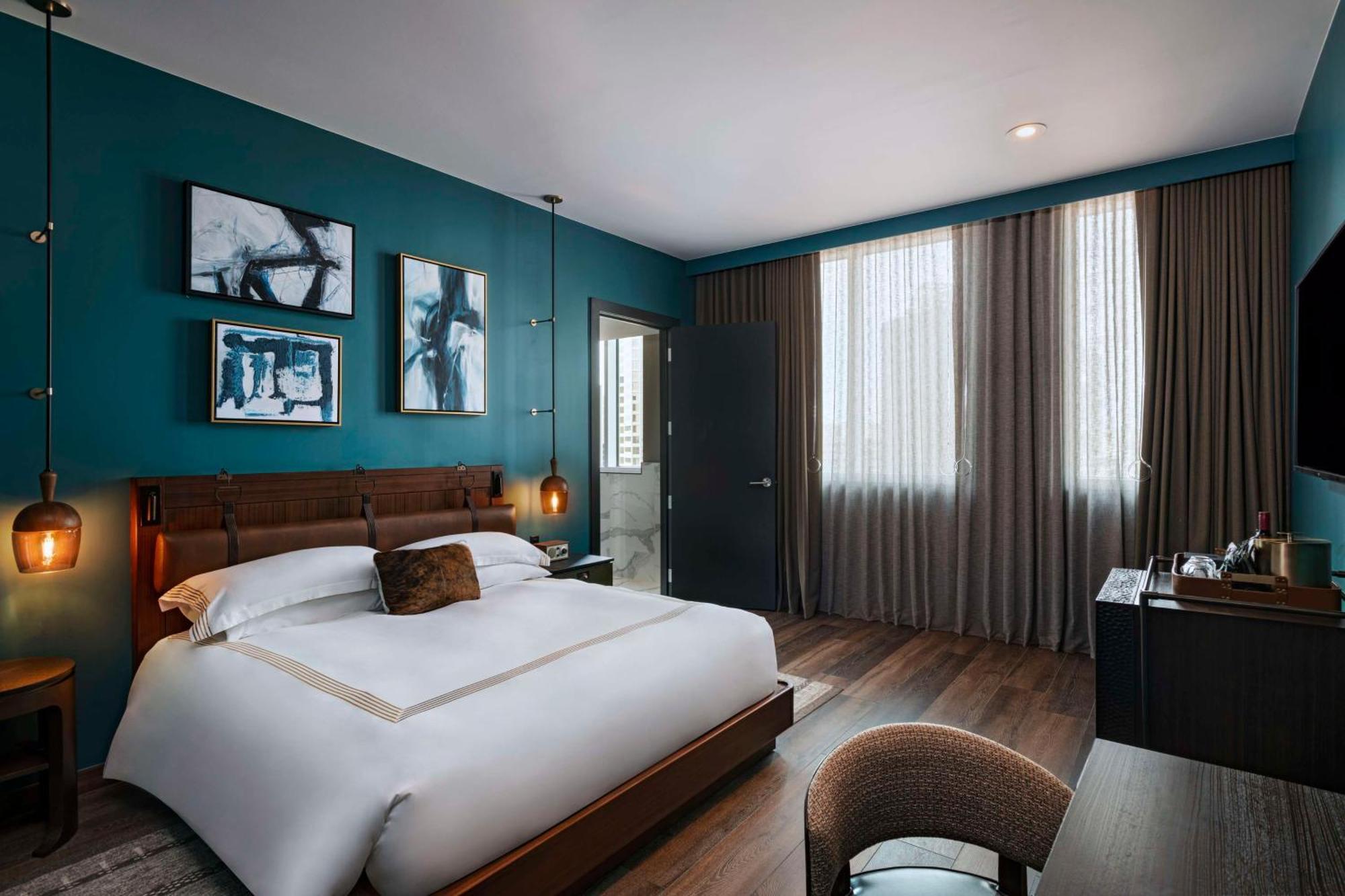 Thompson San Antonio - Riverwalk, By Hyatt Exterior photo